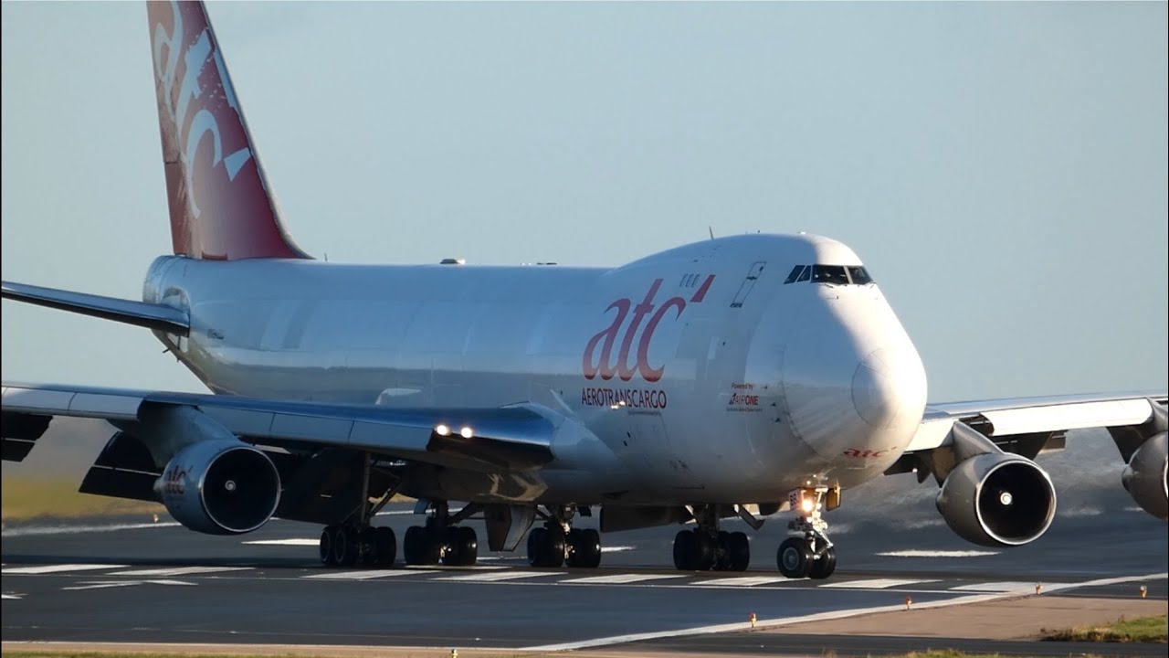 DOUBLE 747 Action | Great Landing & Take Off at East Midlands Airport! 10-12-21