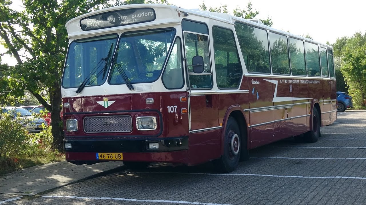 24.09.2022 RTM Museumbus 107 'Grasklokje' in Spijkenisse
