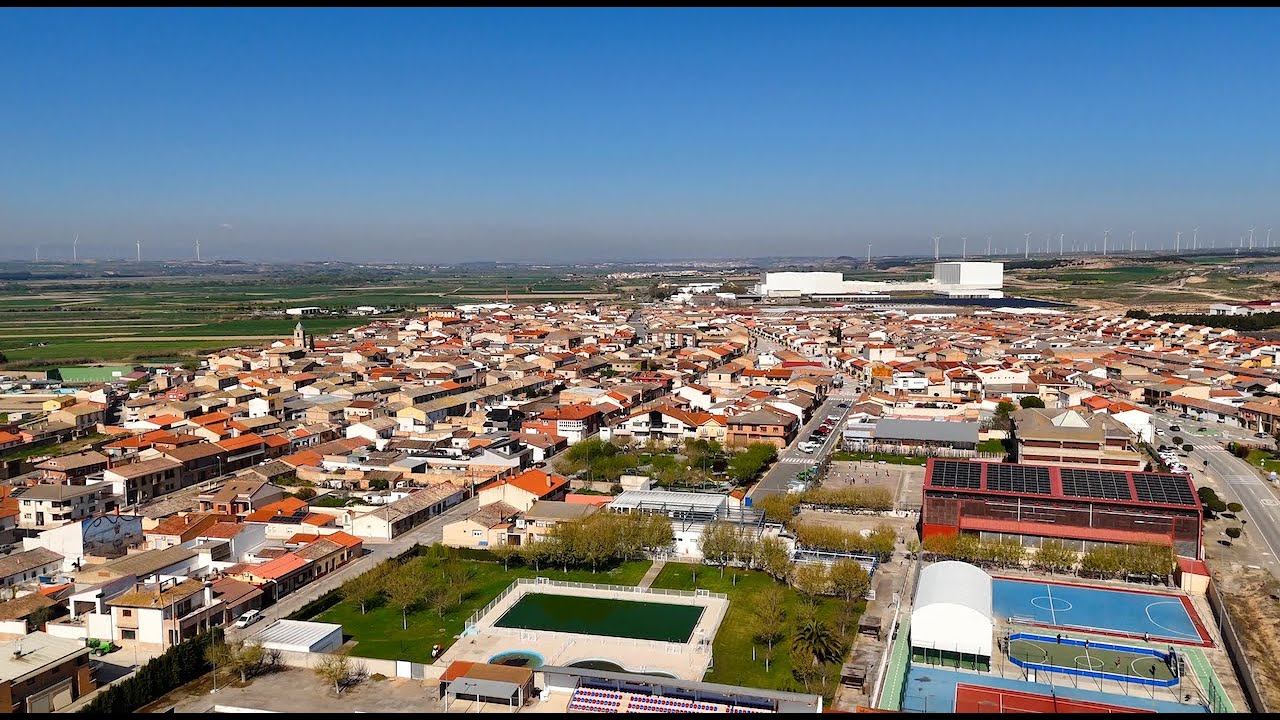 Fusti&ntilde;ana desde el aire