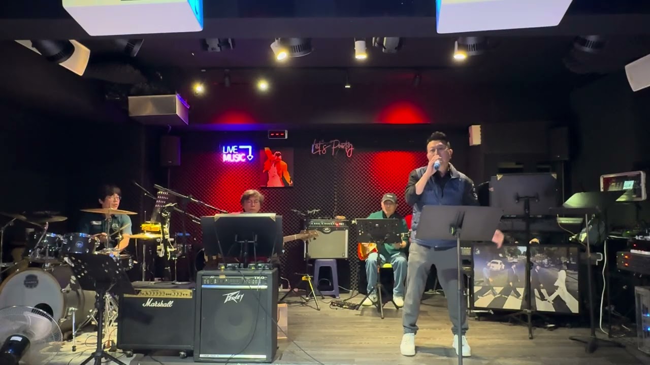 往事就是我的安慰 cover by 宏偉 @ESGlivebandmusic 