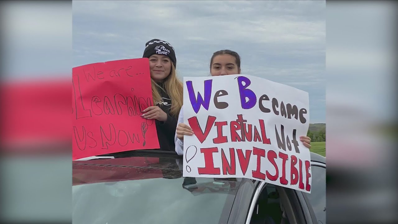 Students Protest Online Curriculum