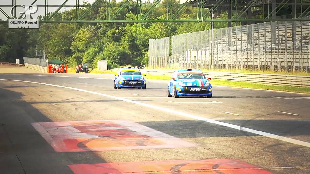 [GP Race] - Clip - Renault Clio Cup Italia - Monza 7 Luglio 2013
