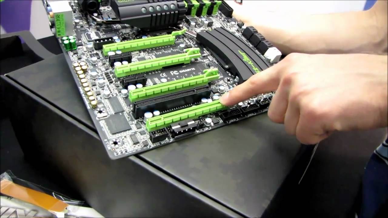 Gigabyte Killer G1.Assassin X58 Motherboard Unboxing & First Look Linus Tech Tips
