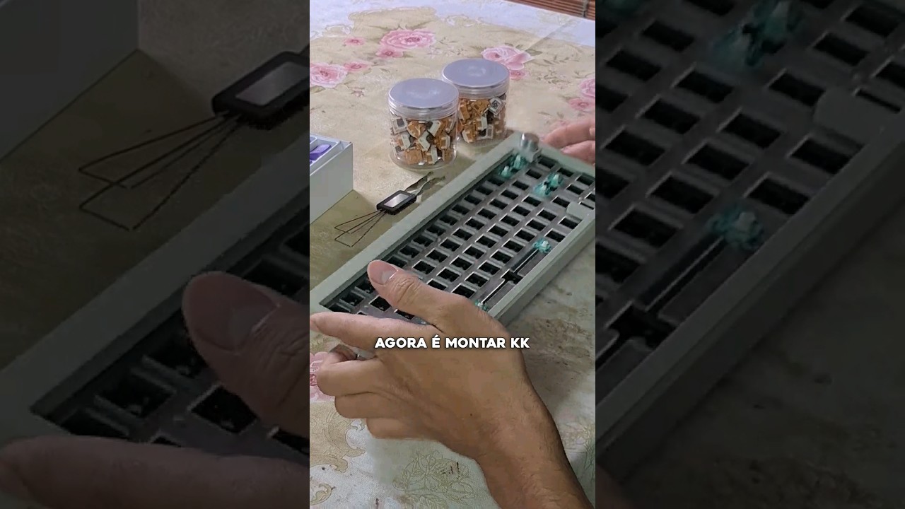 eu montei um teclado mecânico de 1.200 reais kks … 