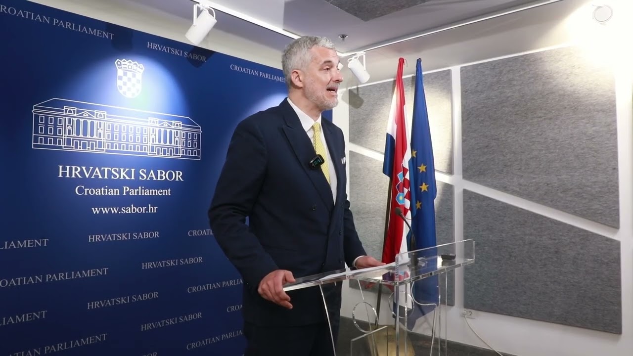 Raspudić o kineskim raketama CM-400 u Srbiji: 'Ovo je za ostavku ili za smjenu!'