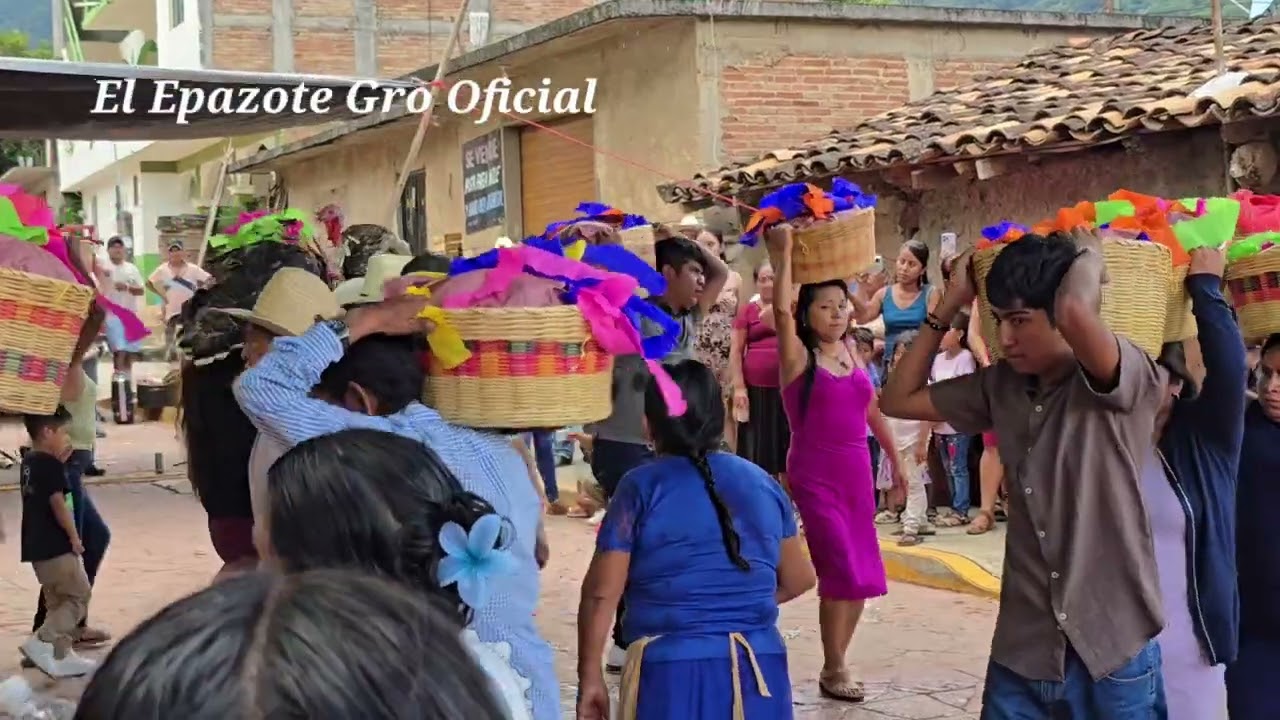 Tradicional baile del guajolote💃 🦃