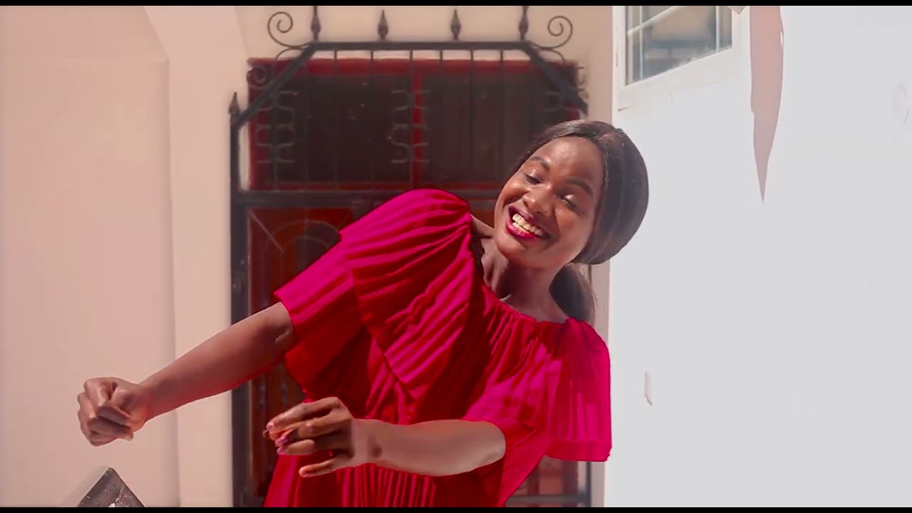 Naitwa madam julieth mwimbaji wa nyimbo za injili nipigie kwa namba+255775252840