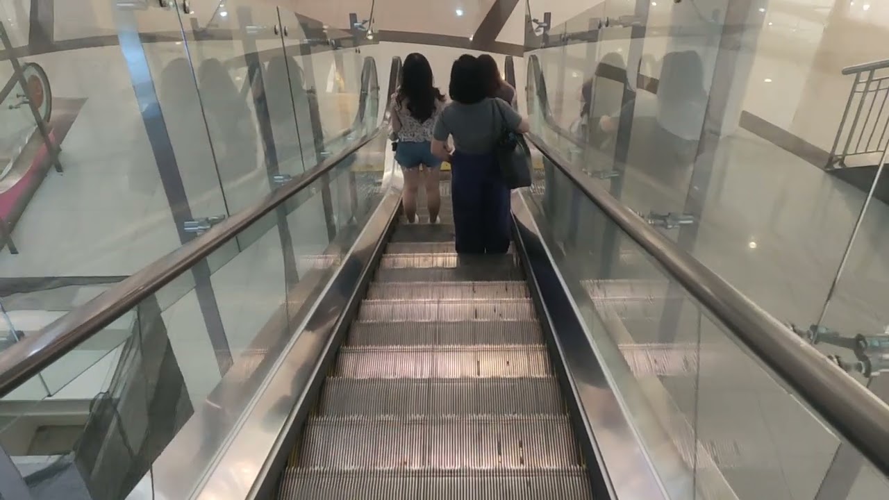 LG Escalator Ride #1 
