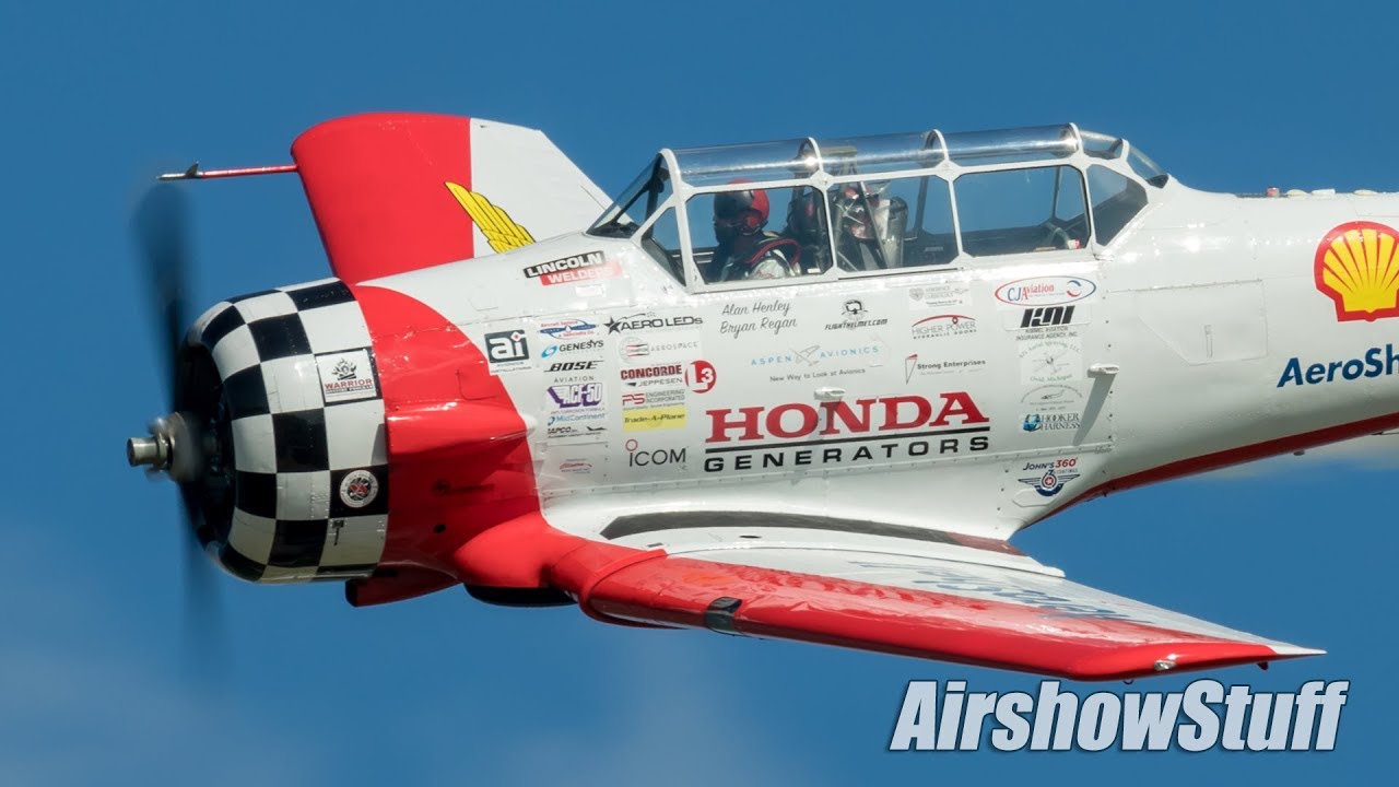 Aeroshell Aerobatic Team - EAA AirVenture Oshkosh 2018