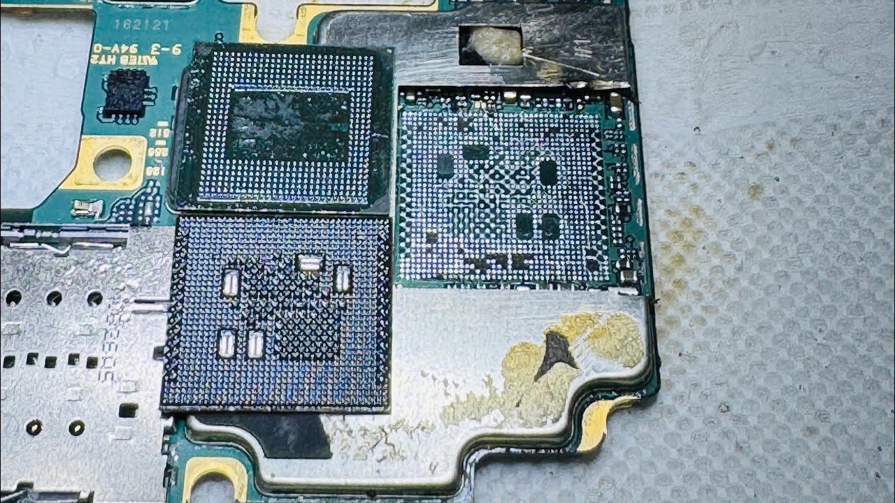 Samsung Note 20 Ultra Black Screen Fixed By CPU Reball.