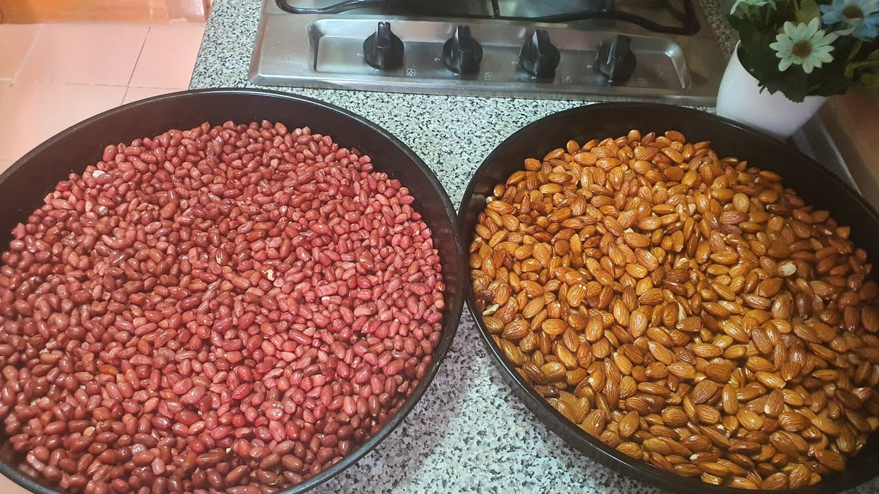 طريقتي في تحميص  اللوز و الكاوكاو في الفرن لشهر رمضان الكريم.(السفوف )👌👌👌