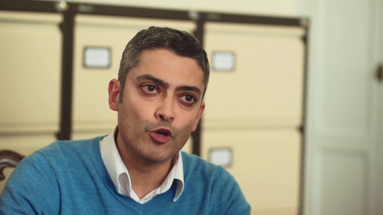 What is a tutorial and how does this make learning at Oxford - St Hilda&rsquo;s College world class?