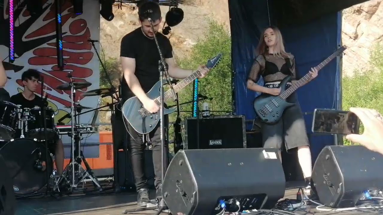 Iron Head - (Festiwal Pieśni Zbuntowanej) 