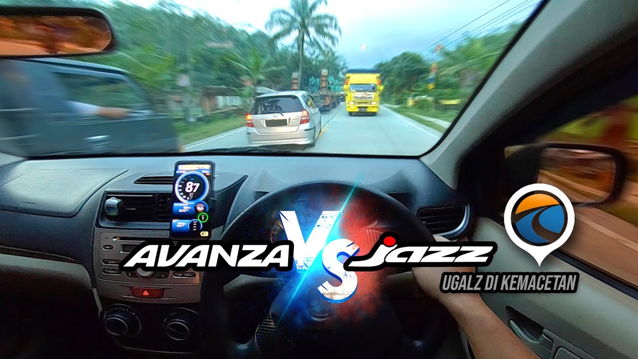 Avanza VS Jazz - Ugal Di Kemacetan - Jangan Ditiru Gaes!!!