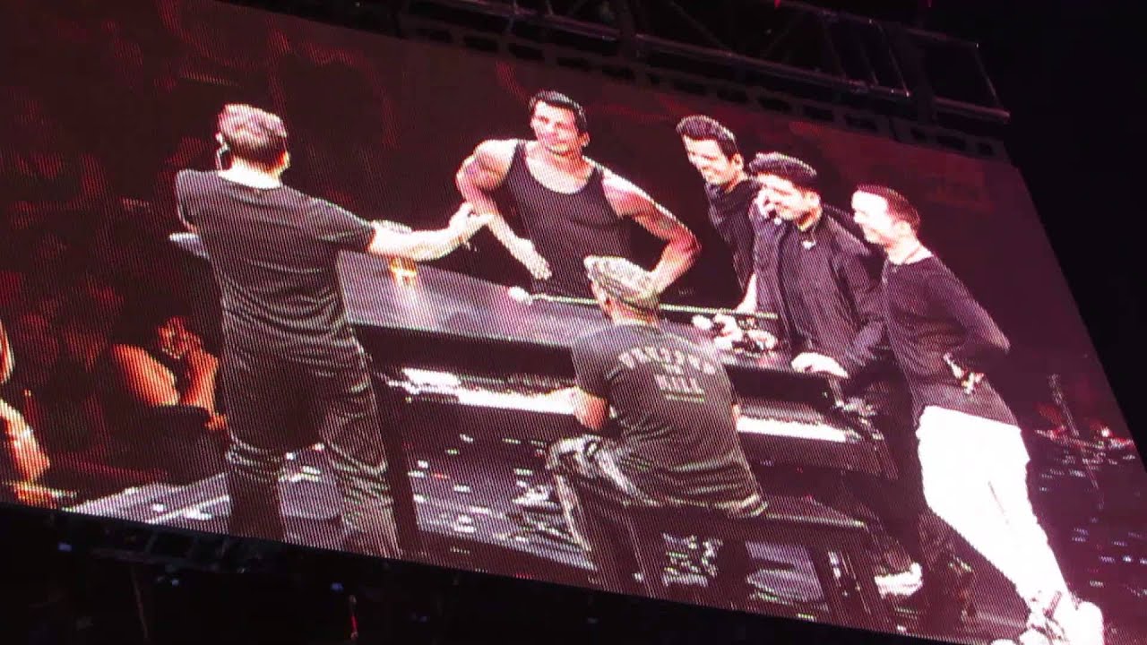 Joe Mcintyre - Dedication to his Brothers NKOTB - Columbus Ohio