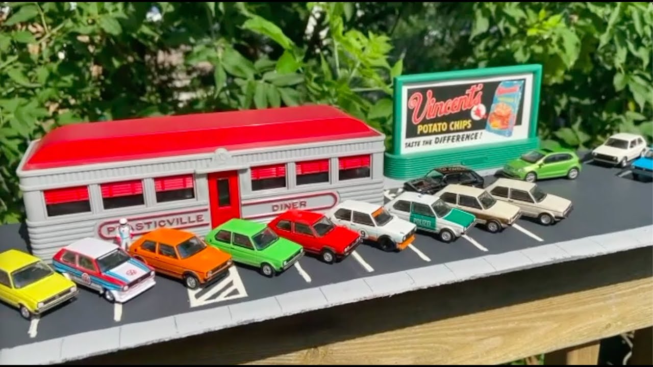 Premium 1:64 Volkswagen Golf / Rabbit Collection Short