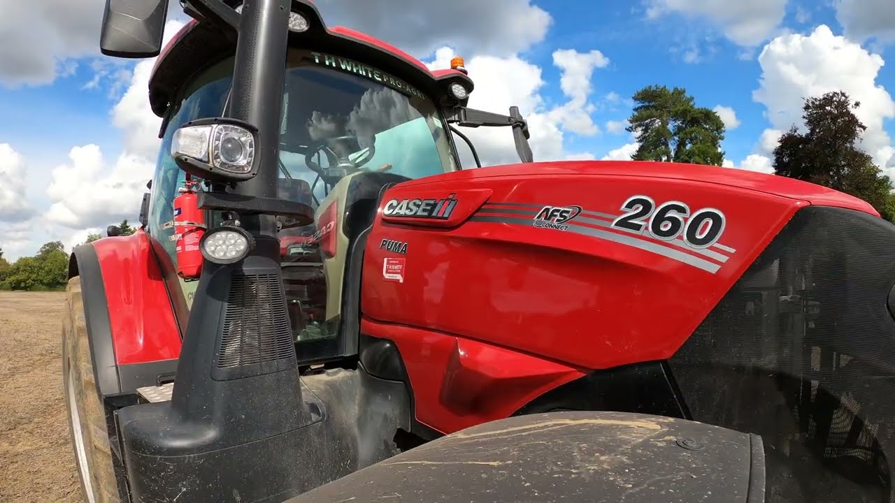 2024 Case IH Puma 260 CVX Drive 6.7 Litre 6-Cyl Diesel Tractor (191/ 260 / 280 HP) Kverneland SBAA