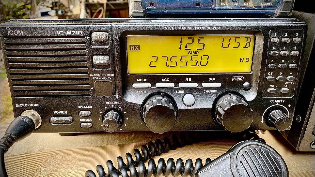 ICOM IC-M710 Marine Transceiver test by 153E251