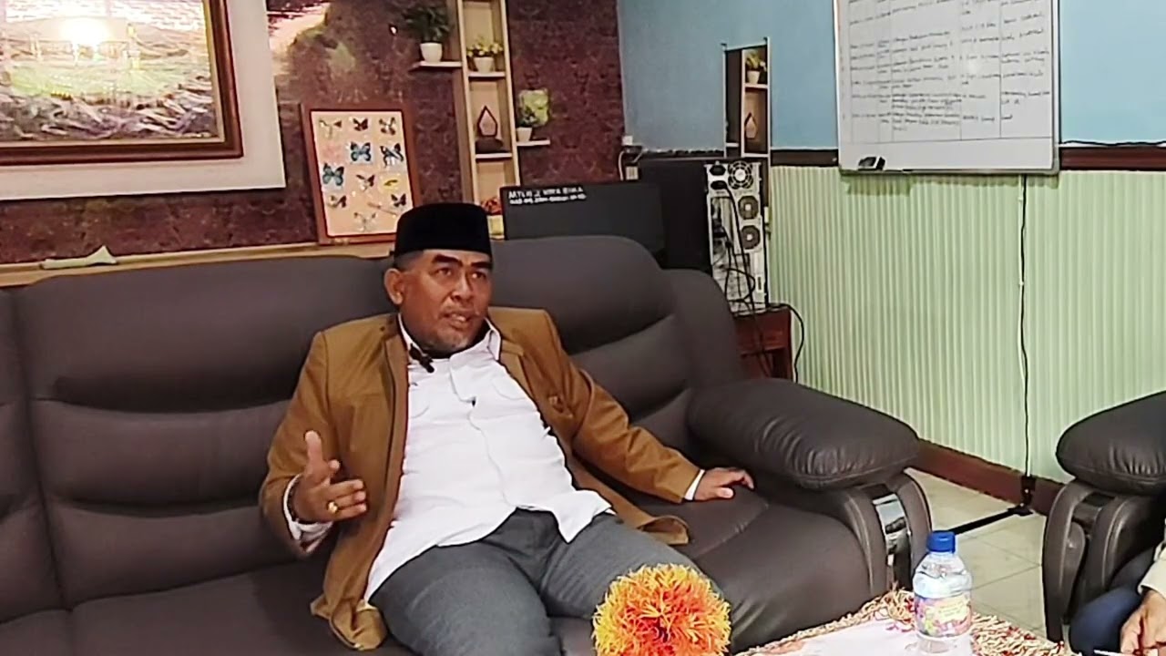 Podcast Kepala MTsN 2 Kota Bima - Lensa Pos NTB Channel