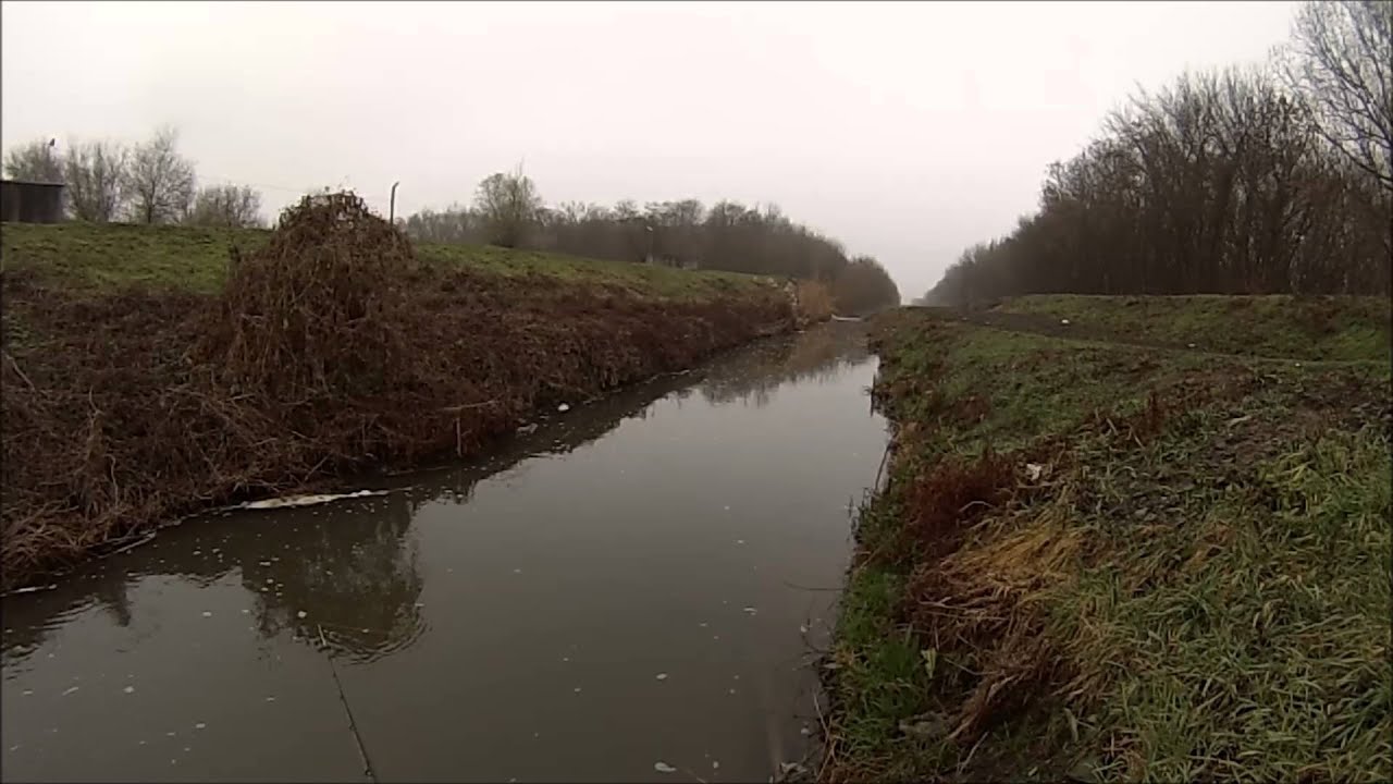 Téli domolykózás a Pécsi vízen