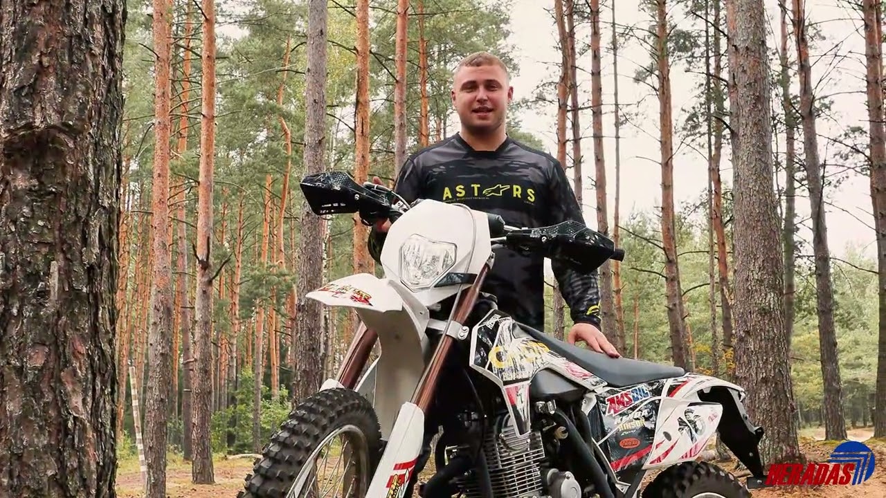 Krosinio enduro motociklo CHAMPION 300 CC apžvalga