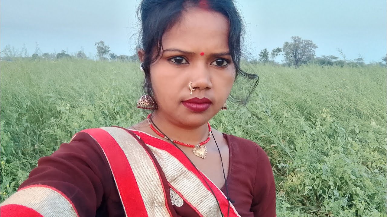 घर में वीडियो बना तो लोग कहते हैं शर्म लिहाज नहीं है क्या करूं मैं