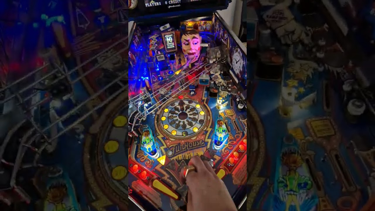 For sale/A vendre FLIPPER PINBALL MACHINE FUNHOUSE 2.0 PEDRETTI BALLY WILLIAMS REVIEW CRITIQUE