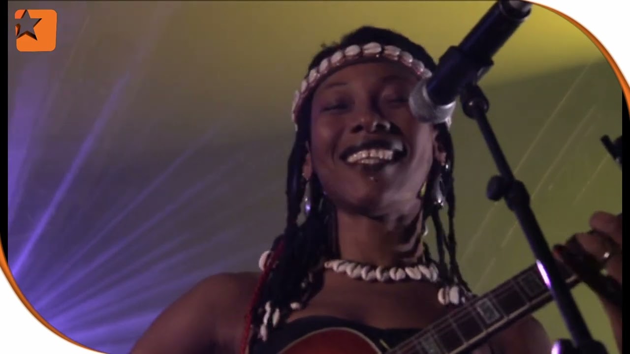 Fatoumata Diawara & Damon Albarn 