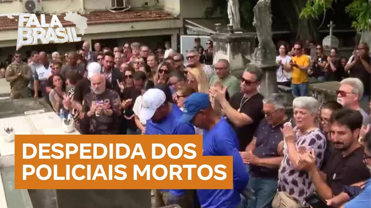 Familiares e amigos se despedem de policiais mortos em opera&ccedil;&atilde;o no Rio