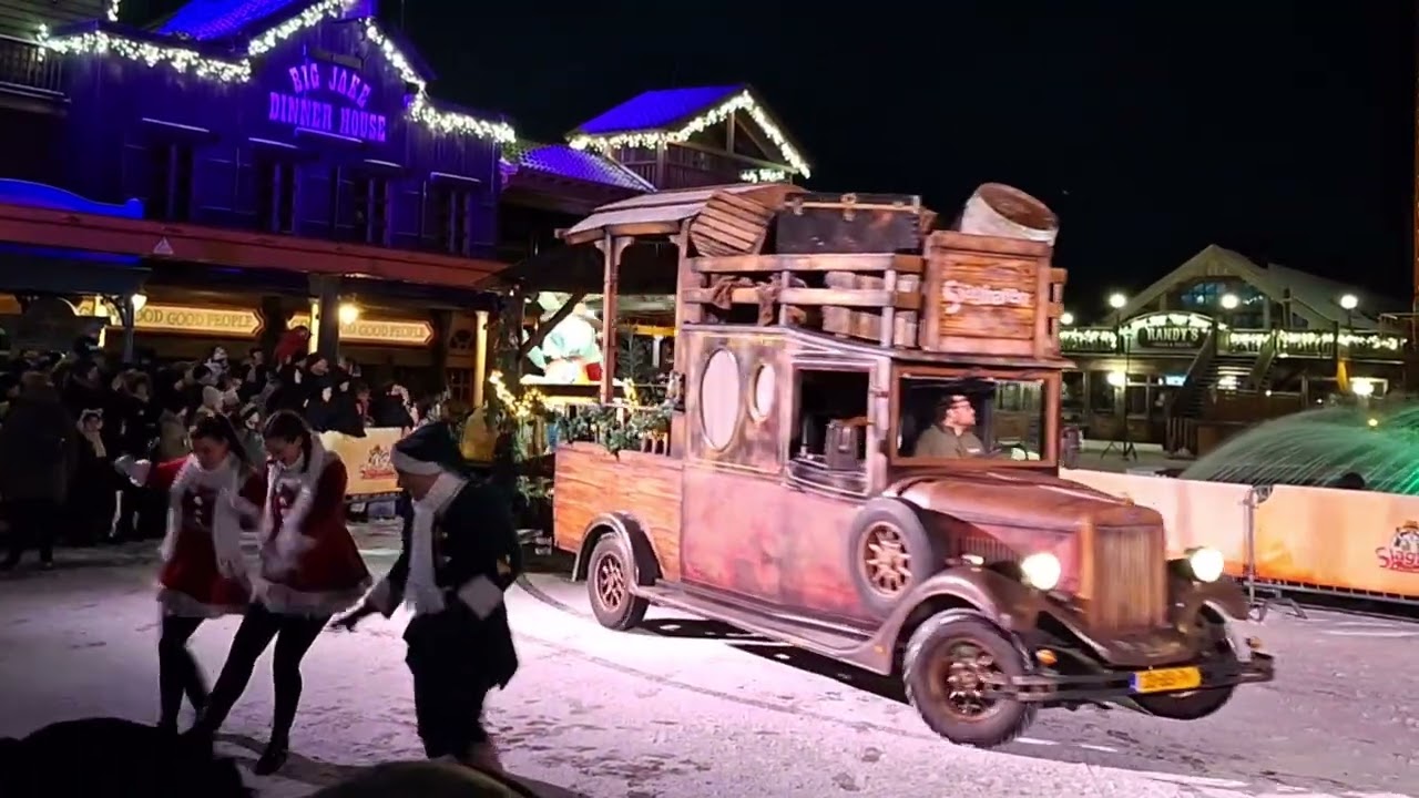 PARADE 2026  (aangepast door sneeuwval) // attractiepark Slagharen