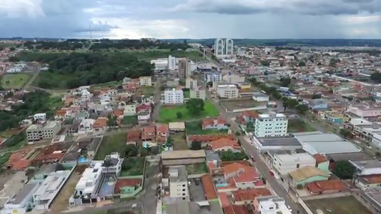 Anápolis de cima - Av. Universitária