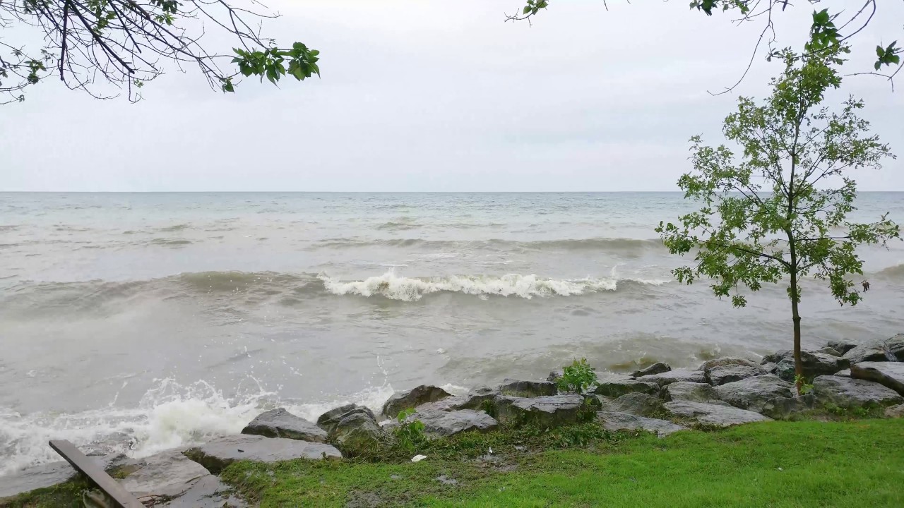 Toronto Waterfront Trail in 4K