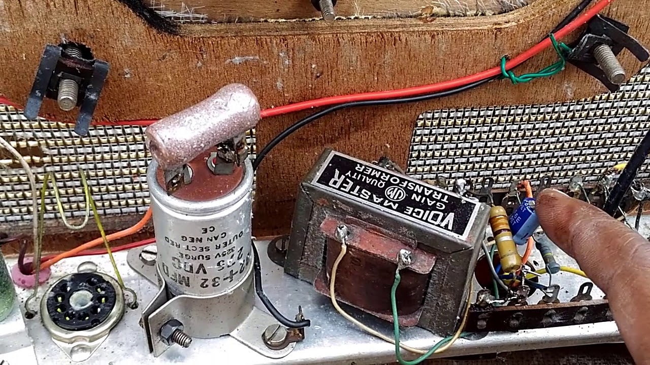Restoration Of Vintage Record Player HMV Fiesta. Part 1