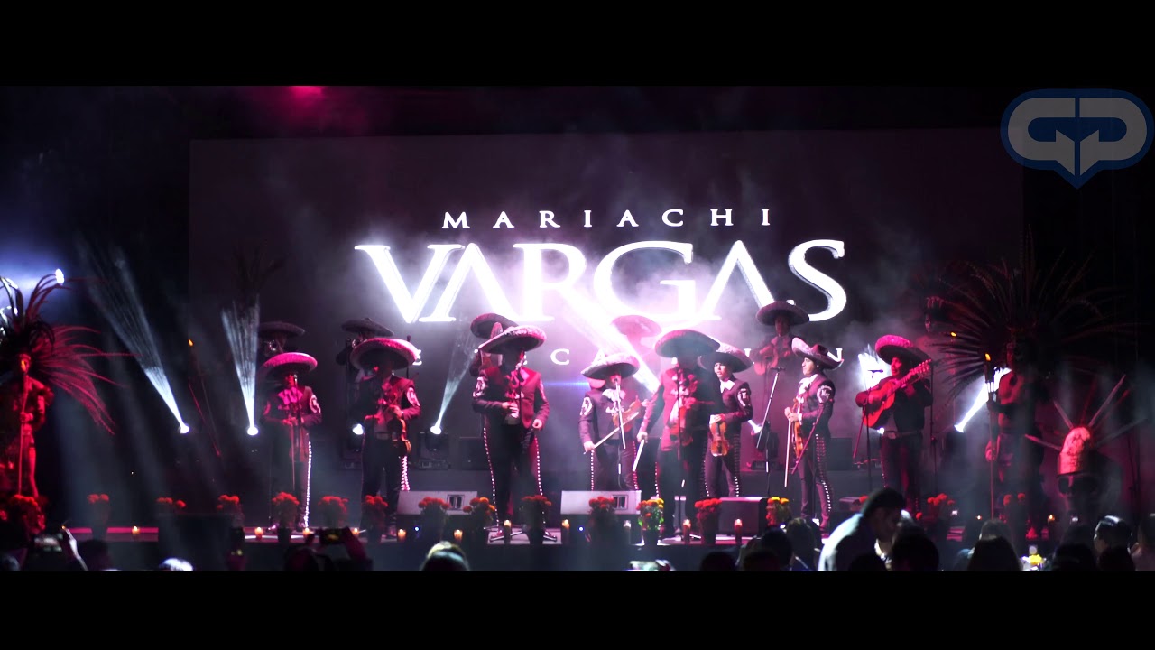 MARIACHI VARGAS DE TECALITLAN - TEMA VIVA EL MARIACHI Y ASI SOMOS EN JALISCO