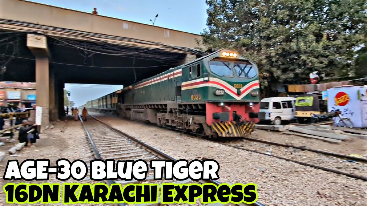 16DN Karachi Express Lead By AGE-30 Passing From Baloch Pull♥️