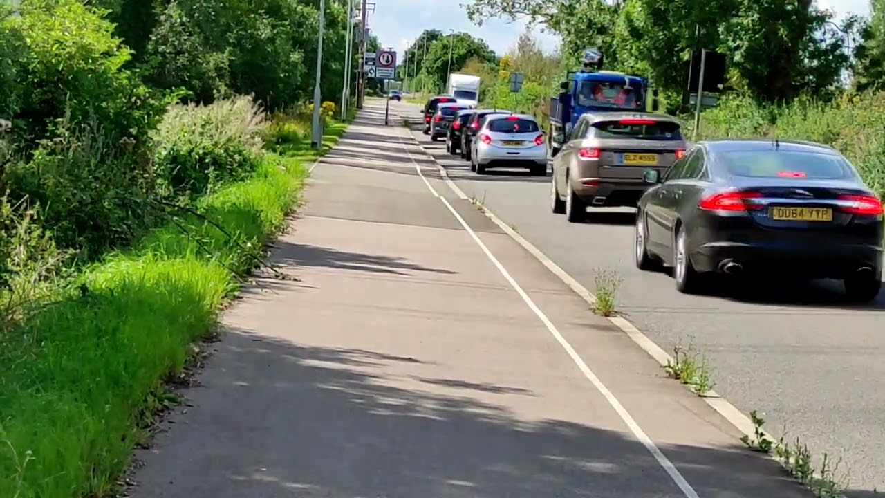 Chicane on Sywell Road causing head on collisions every few seconds. Who NNC thinks is OK.  Idiots