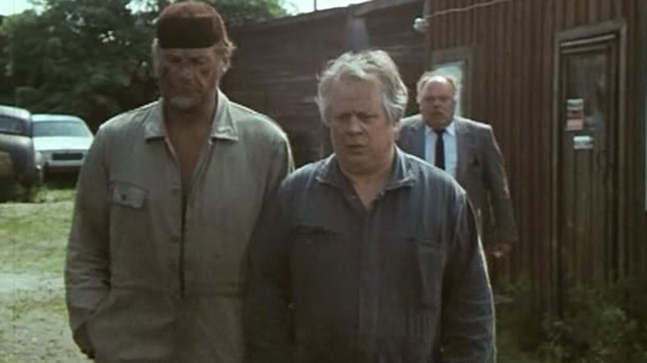 H&auml;rski Hartikainen ja S&ouml;rsselss&ouml;n saa potkut