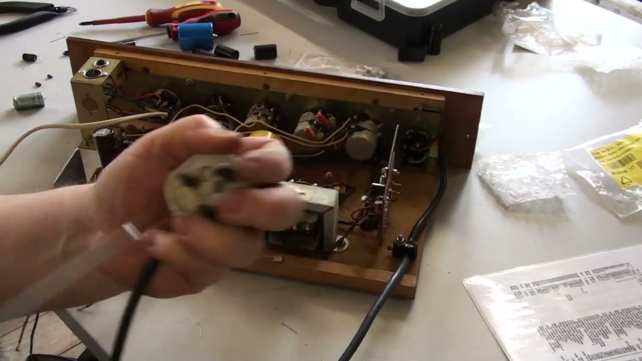 HMV Stereomaster 2032 часть 1 (стереопроигрыватель) 1968