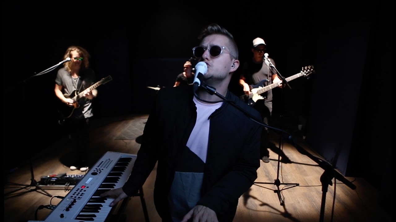 Gregers (& 1stM●v3ment) - Higher (Live Session at DOK Studio)