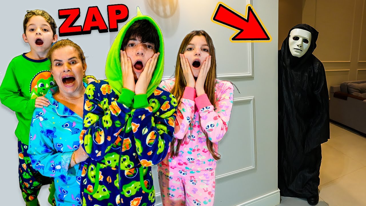 PASSAMOS A PRIMEIRA NOITE NA CASA NOVA E O ZAP APARECEU! 😱