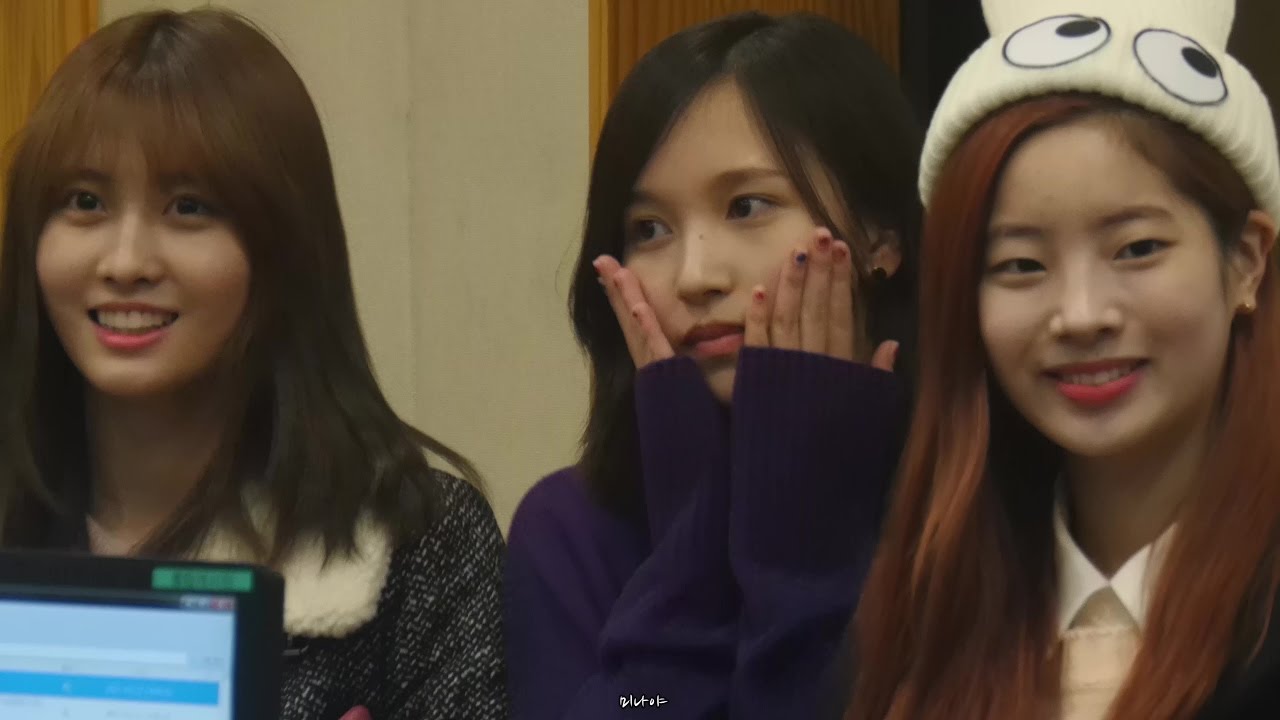 [4K] 트와이스 미나 직캠 TWICE MINA Fancam @170227 이홍기의 Kiss the Radio