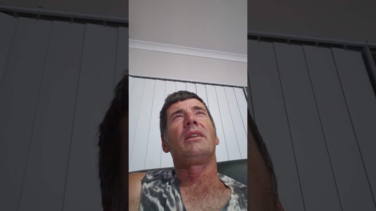 Плод плоти — это нарастающее повествование.