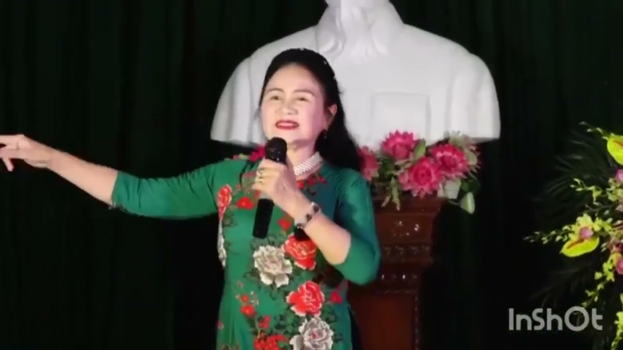 CLB GÌN GIỮ NT CHÈO TP.TB.Hát mừng phụ nữ Việt Nam 