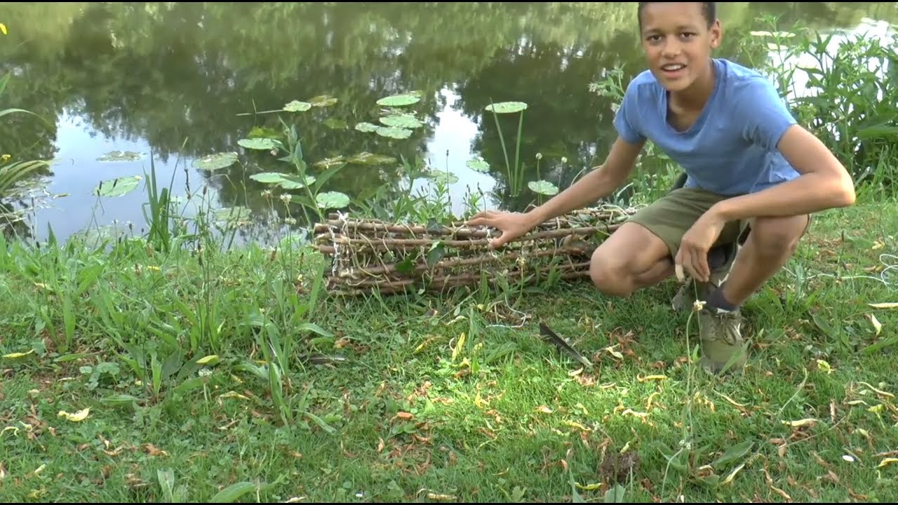 Vallen : een vissenval/kreeftenval maken | Outdoor Survival