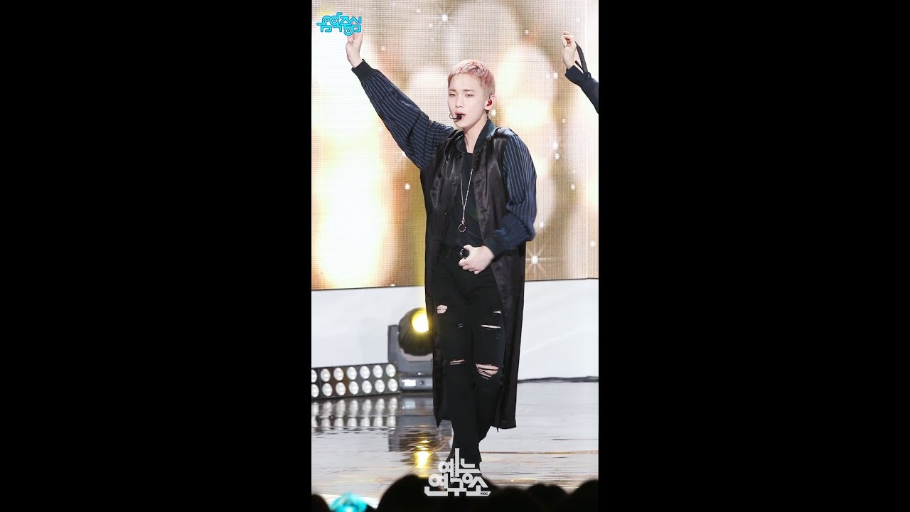 [예능연구소 직캠] 샤이니 독감 키 focused @쇼!음악중심_20180616 Who Waits For Love SHINee KEY