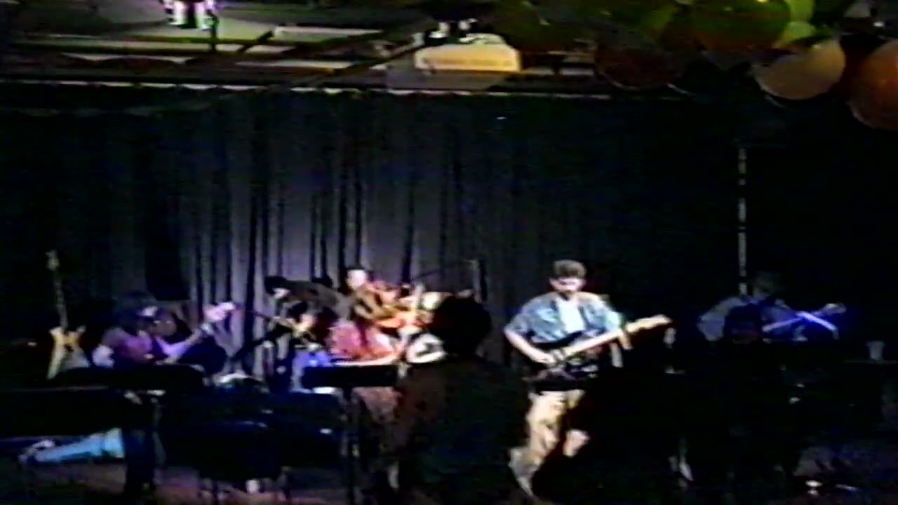 Frankly Scarlet - People Are Strange