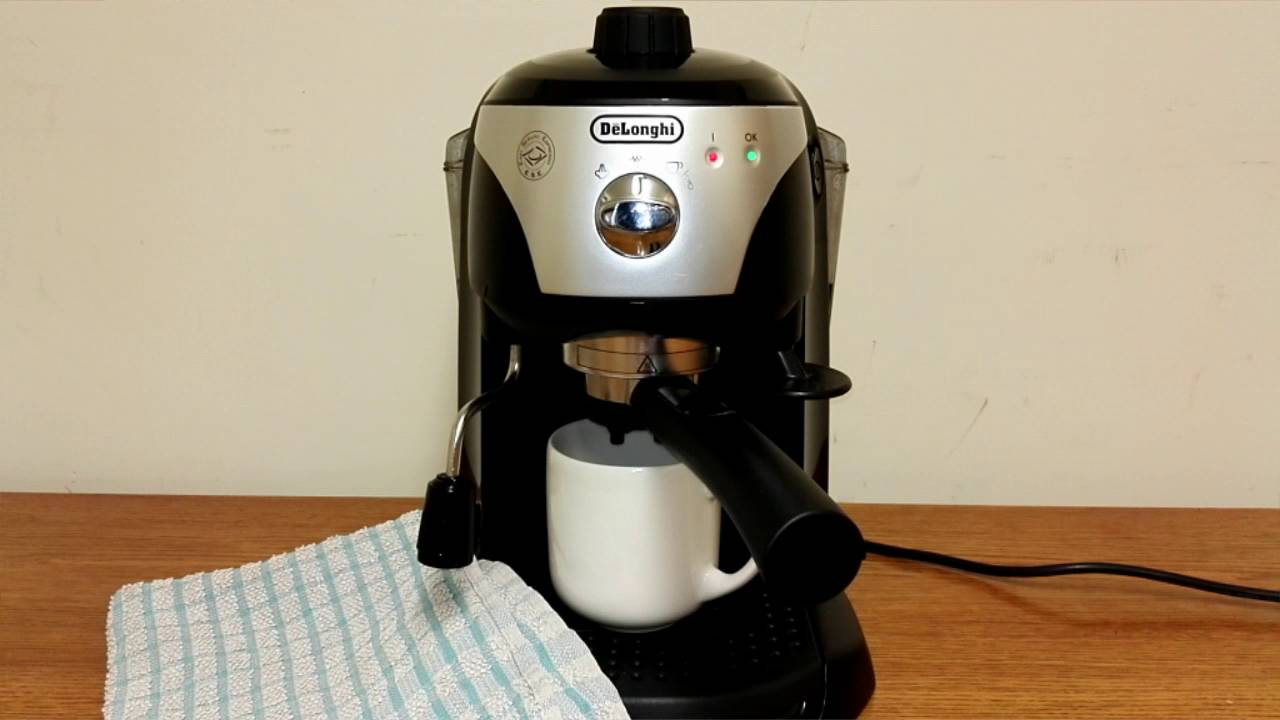 Delonghi ecc221 Espresso Coffee Maker Review After a Year's Use.