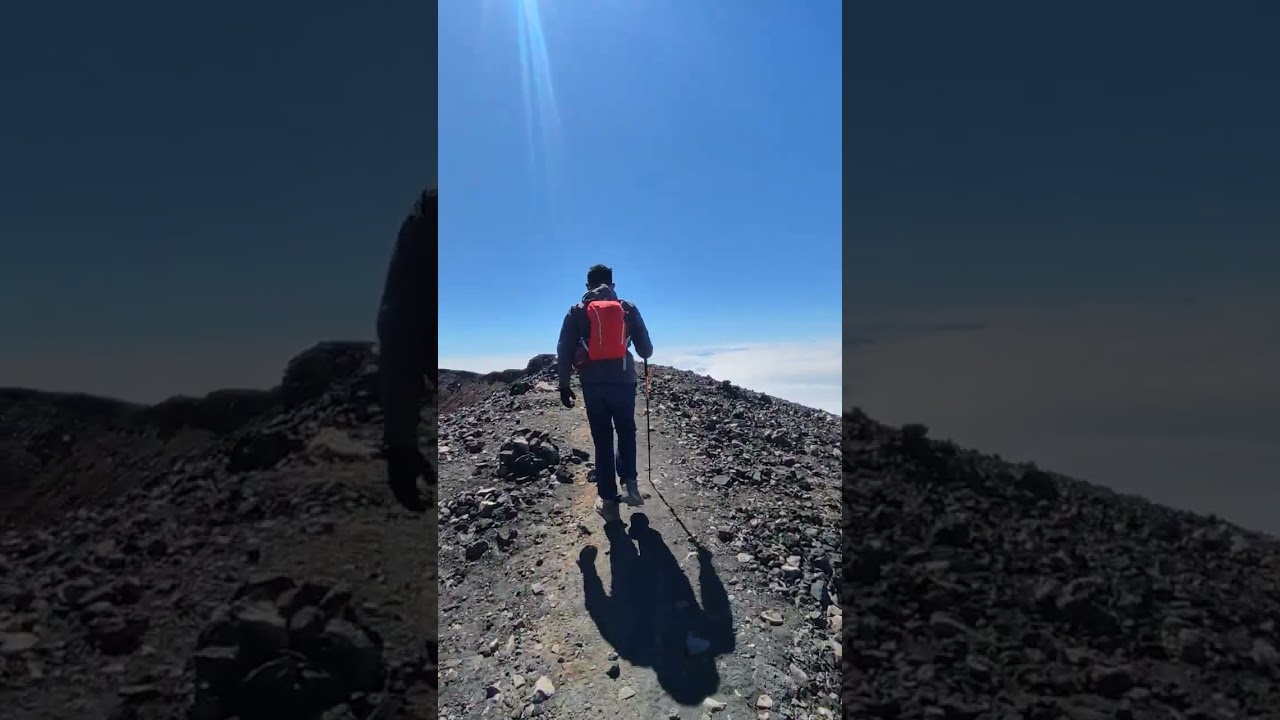 puncak gunung Slamet ( puncak Surono) #gunung #gunungslamet3428mdpl #viralvideo #pendaki