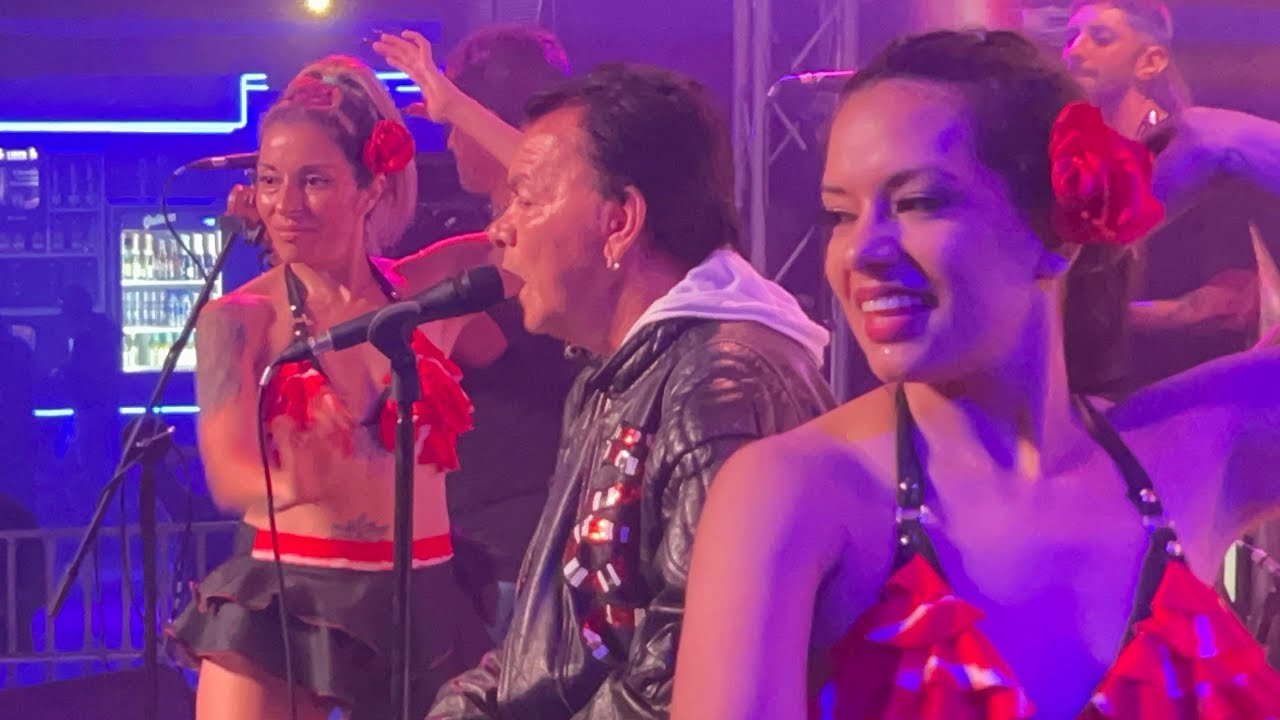 EXÓTICA PRODUCCIONES - VICTOR PÉREZ - SHOW JOYA DISCO BUENOS AIRES