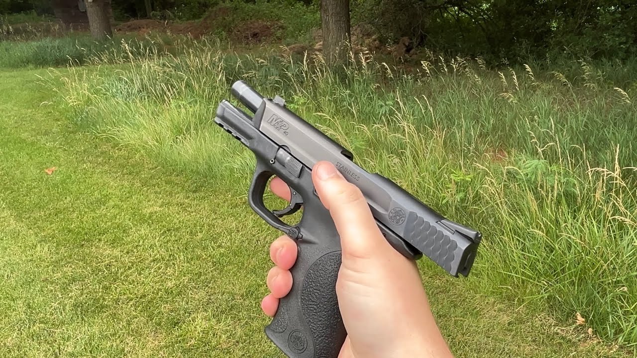 Police S&W M&P40 POV firing